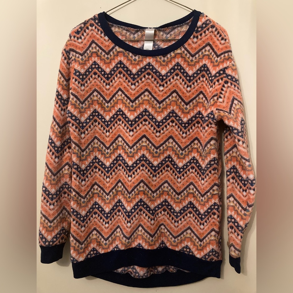 Small long sleeve night shirt